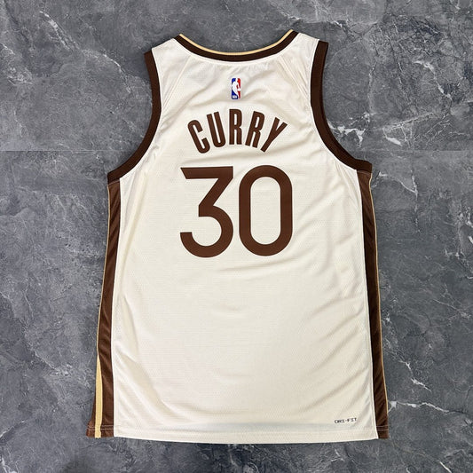 Camiseta NBA Golden State Warriors – BUTLER III #10 – City Edition · beige · 2026/27 - vista 2