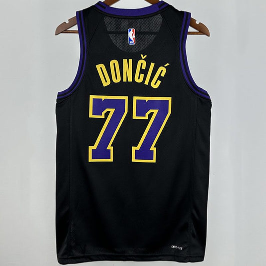 Camiseta NBA Los Angeles Lakers – DONCIC #77 – City Edition · 2024 - vista 2