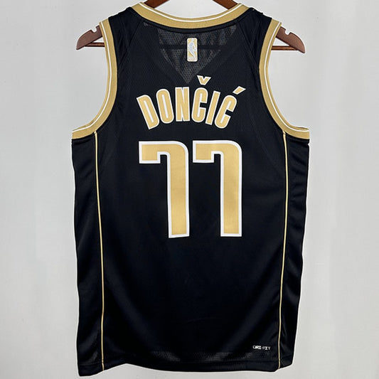 Camiseta NBA Dallas Mavericks – D #77 – Honor Edition · negra · 2025 - vista 2