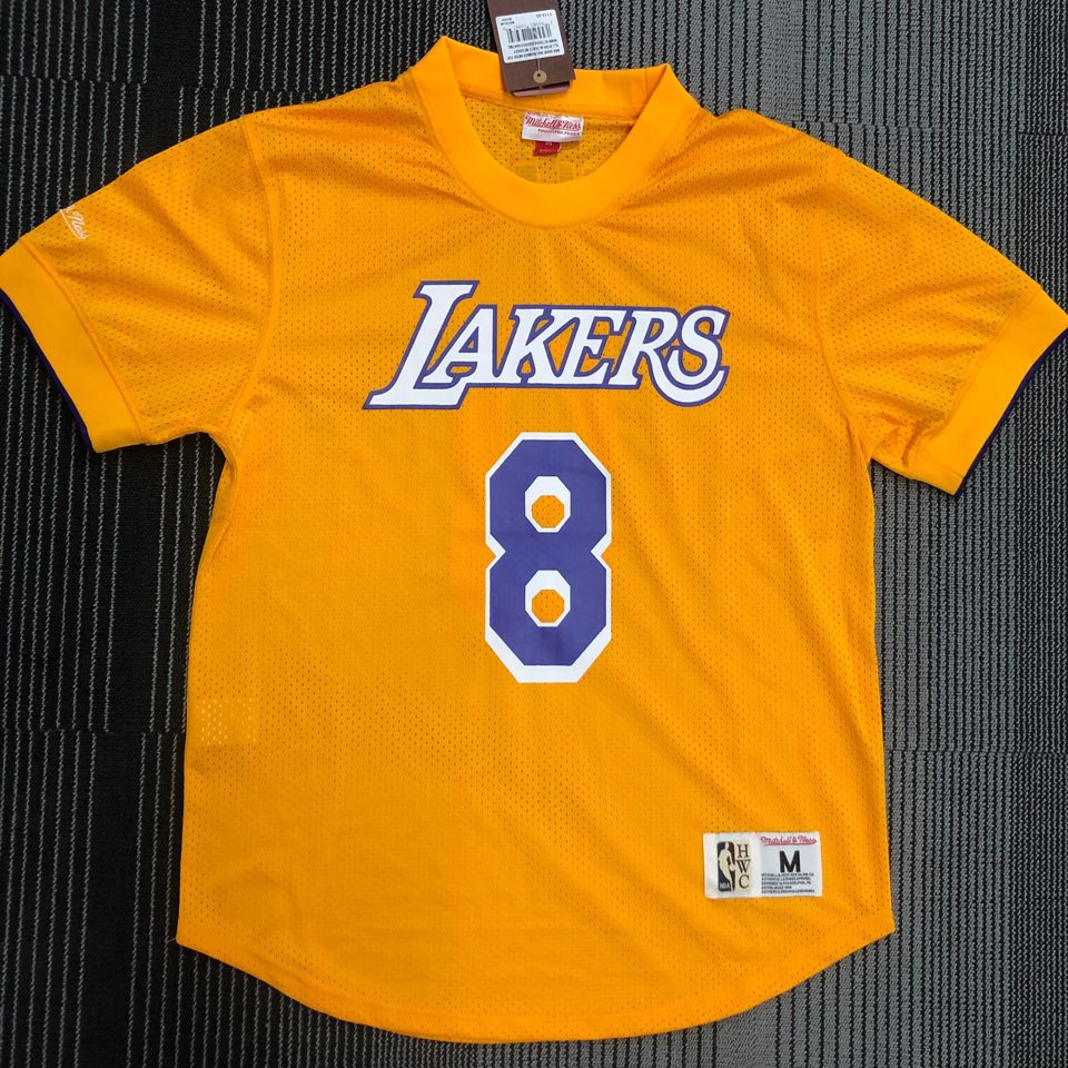 Camiseta NBA retro Los Angeles Lakers – BRYANT #8 – Retro · amarilla - vista 1