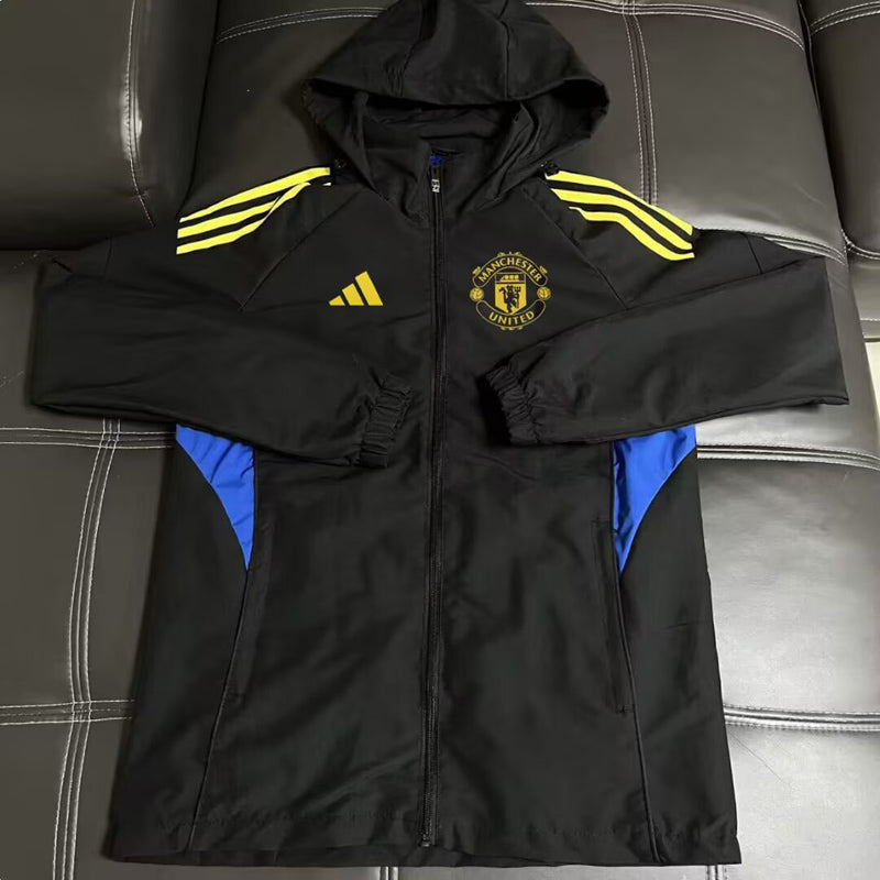Manchester United 26/27 Cortavientos Black Windbreaker (2)