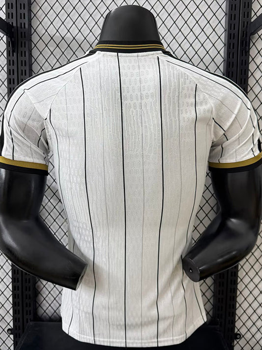 Selección de Japón Edición especial Versión Jugador 26/27 (White)