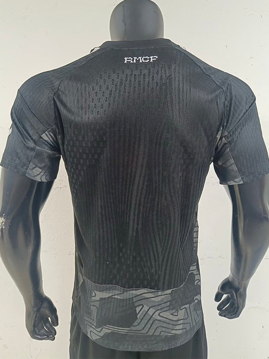 RMA Black Portero Versión Jugador 26/27