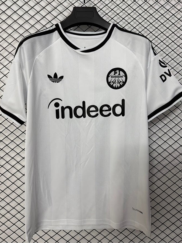 Eintracht Frankfurt Visitante 26/27