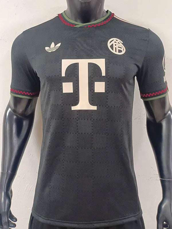 Bayern Múnich Tercera Versión Jugador 2025/26