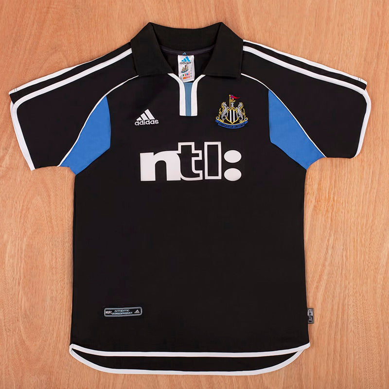 Newcastle United Retro 2001/02 (Visitante)