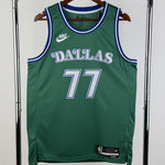 Camiseta NBA retro Dallas Mavericks – DONCIC #77 – Retro · verde · 2026 - vista 1