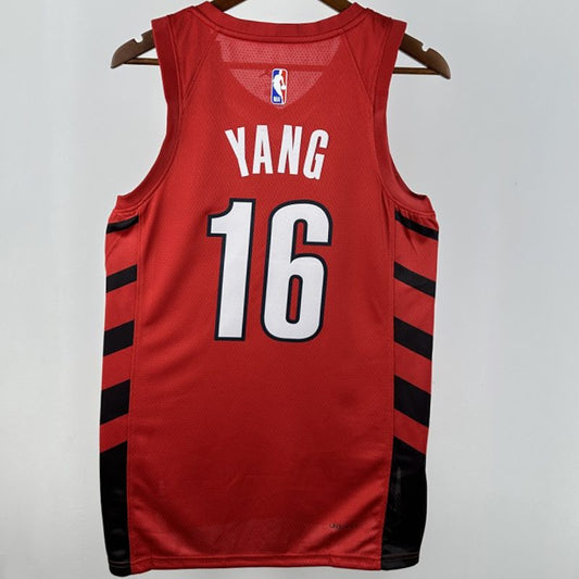 Camiseta NBA Portland Trail Blazers – YANG #16 – roja - vista 2