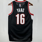 Camiseta NBA Portland Trail Blazers – YANG #16 – City Edition · negra - vista 2