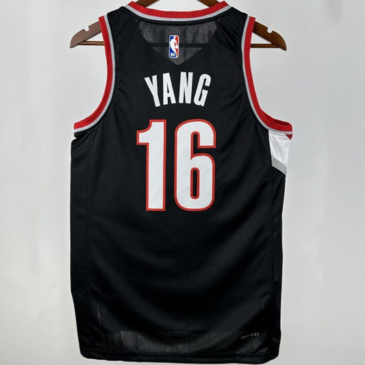 Camiseta NBA Portland Trail Blazers – YANG #16 – City Edition · negra - vista 2