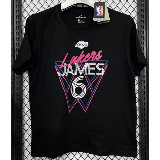 Camiseta casual NBA Los Angeles Lakers – JAMES #6 – negra · 2025 - vista 1