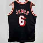Camiseta NBA retro Miami Heat – JAMES #6 – Retro · negra · 2013/14 - vista 2