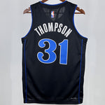 Camiseta NBA Dallas Mavericks – THOMPSON #31 – City Edition · negra · 2025 - vista 2