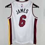 Camiseta NBA Miami Heat – JAMES #6 – blanca · 2024/25 - vista 2