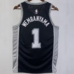 Camiseta NBA San Antonio Spurs – WEMBANYAMA #1 – negra · 2023/24 - vista 2