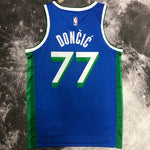 Camiseta NBA Dallas Mavericks – DONCIC #77 – City Edition · azul - vista 2