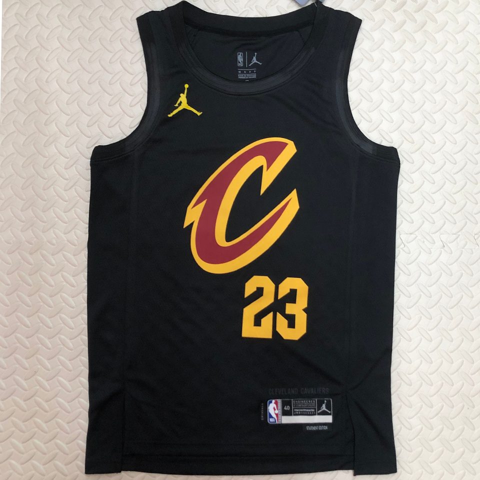 Camiseta NBA Cleveland Cavaliers – JAMES #23 – negra - vista 1
