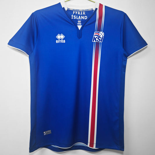 Selección de Islandia Retro 2016/17