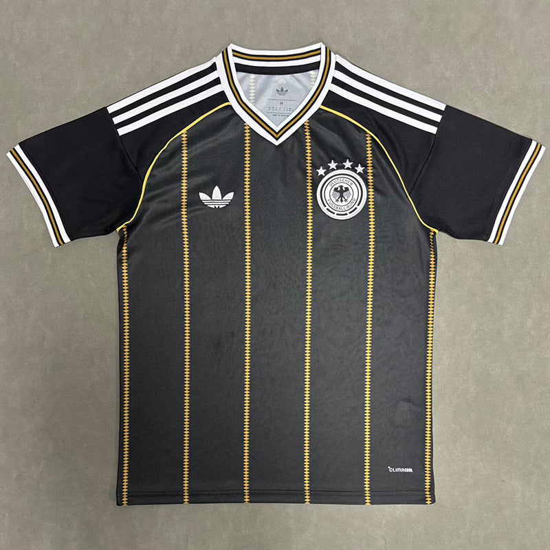 Selección de Alemania 26/27