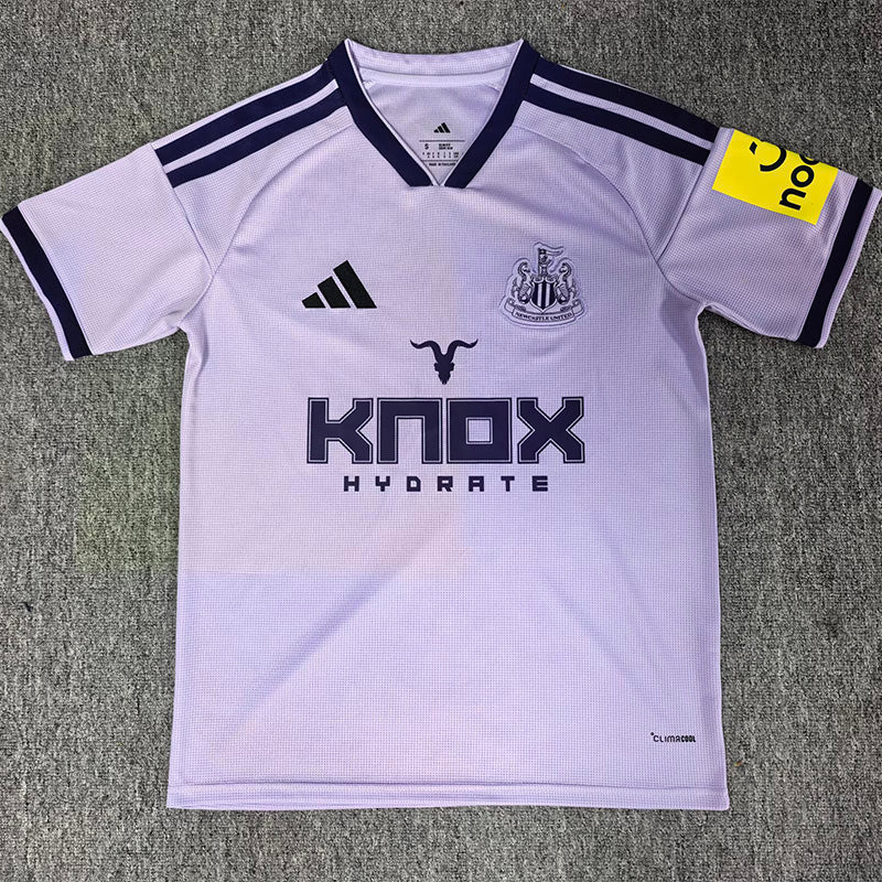 Newcastle Tercera 26/27