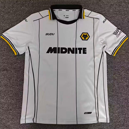 Wolves Visitante 26/27