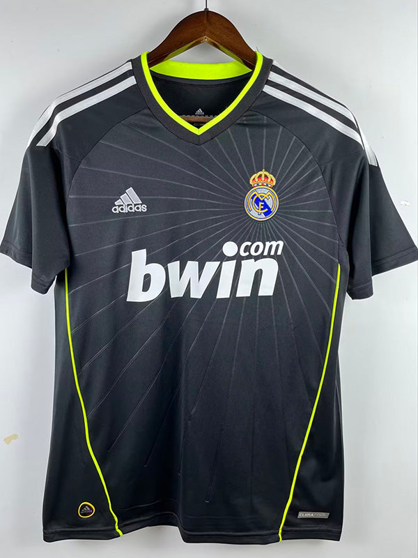 Real Madrid Retro 2010/11 (Visitante)
