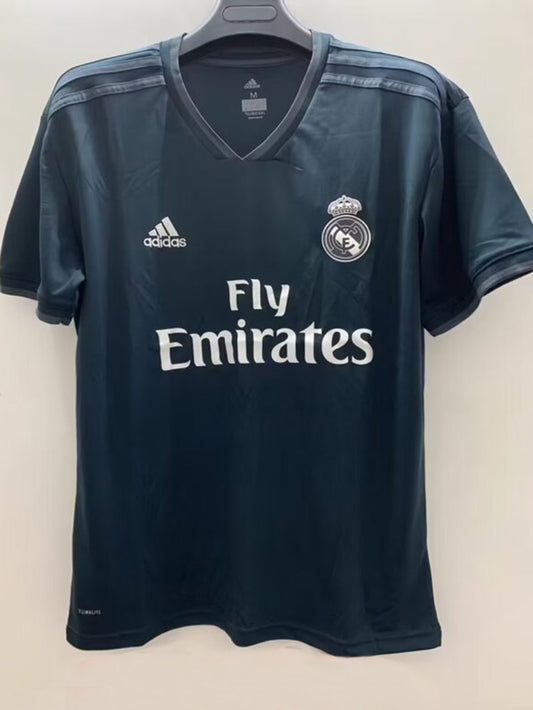 Real Madrid Retro 2018/19 (Visitante)