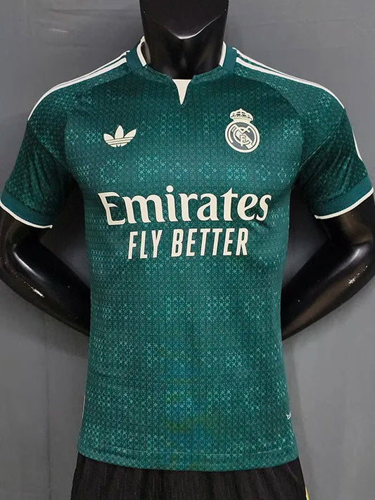 Real Madrid Visitante Versión Jugador 2026/27