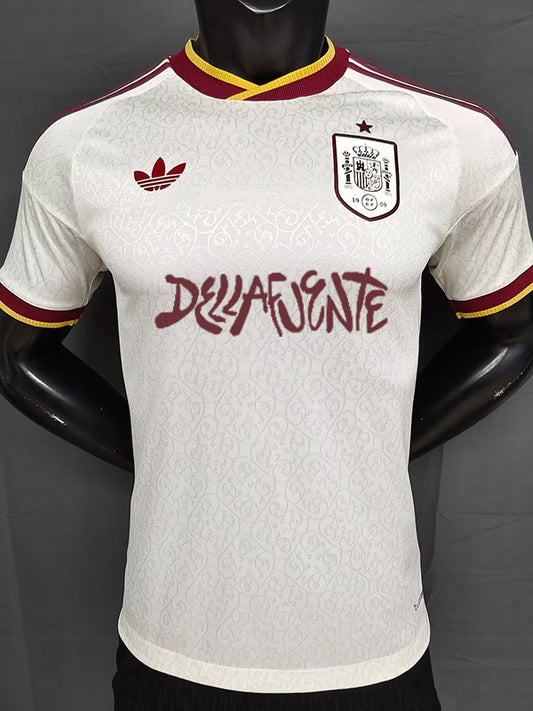 Selección de España Visitante Versión Jugador (Edición Dellafuente) Dos Estrellas 2026/27