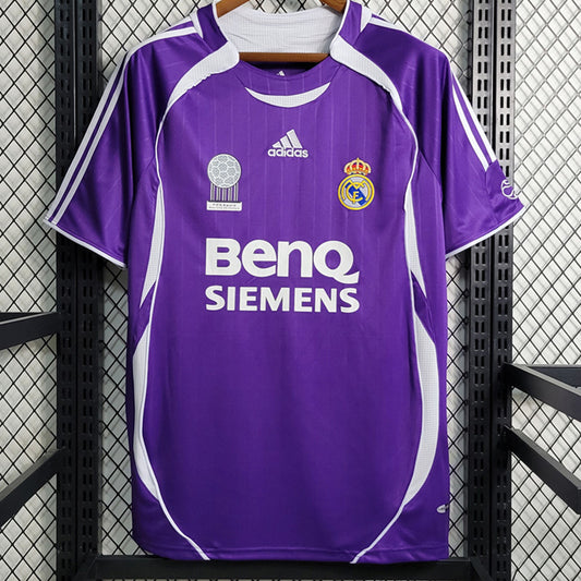 Real Madrid Retro 2006/07 (Morada)