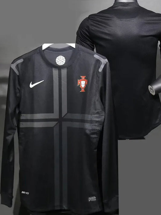 Selección de Portugal Retro Versión Jugador 2013 Visitante Manga Larga