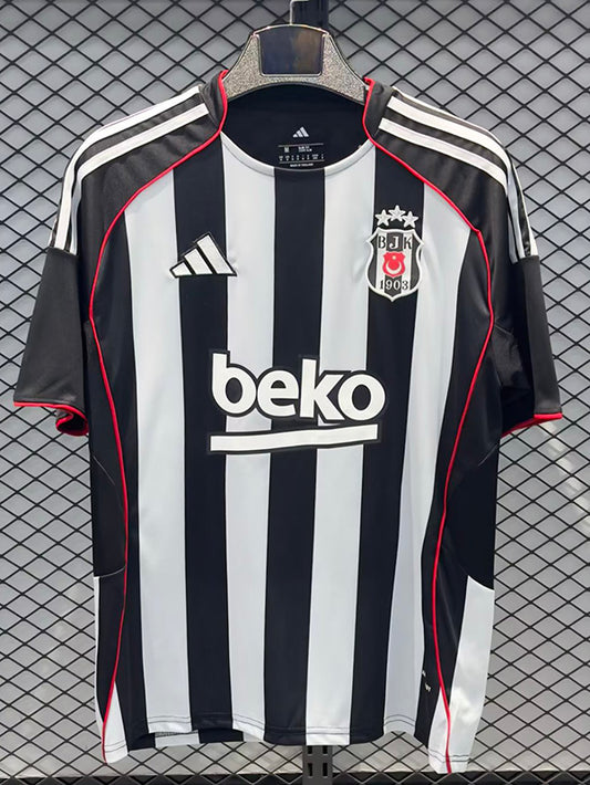 Beşiktaş Visitante 2025/26