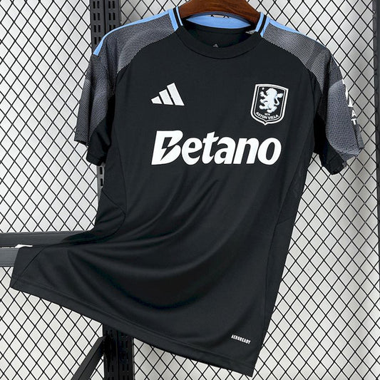 Aston Villa Visitante 2025/26