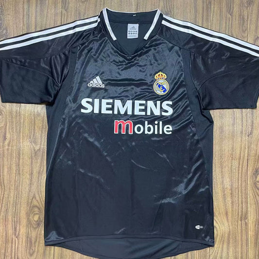 Real Madrid Retro 2004/05 (Visitante Negra)