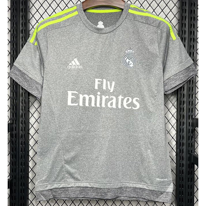 Real Madrid Retro 2015/16 (Visitante)