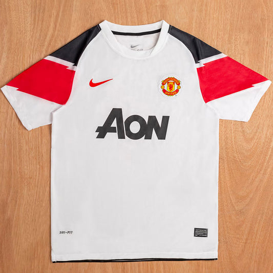 Manchester United Retro 2010/11 (Visitante)